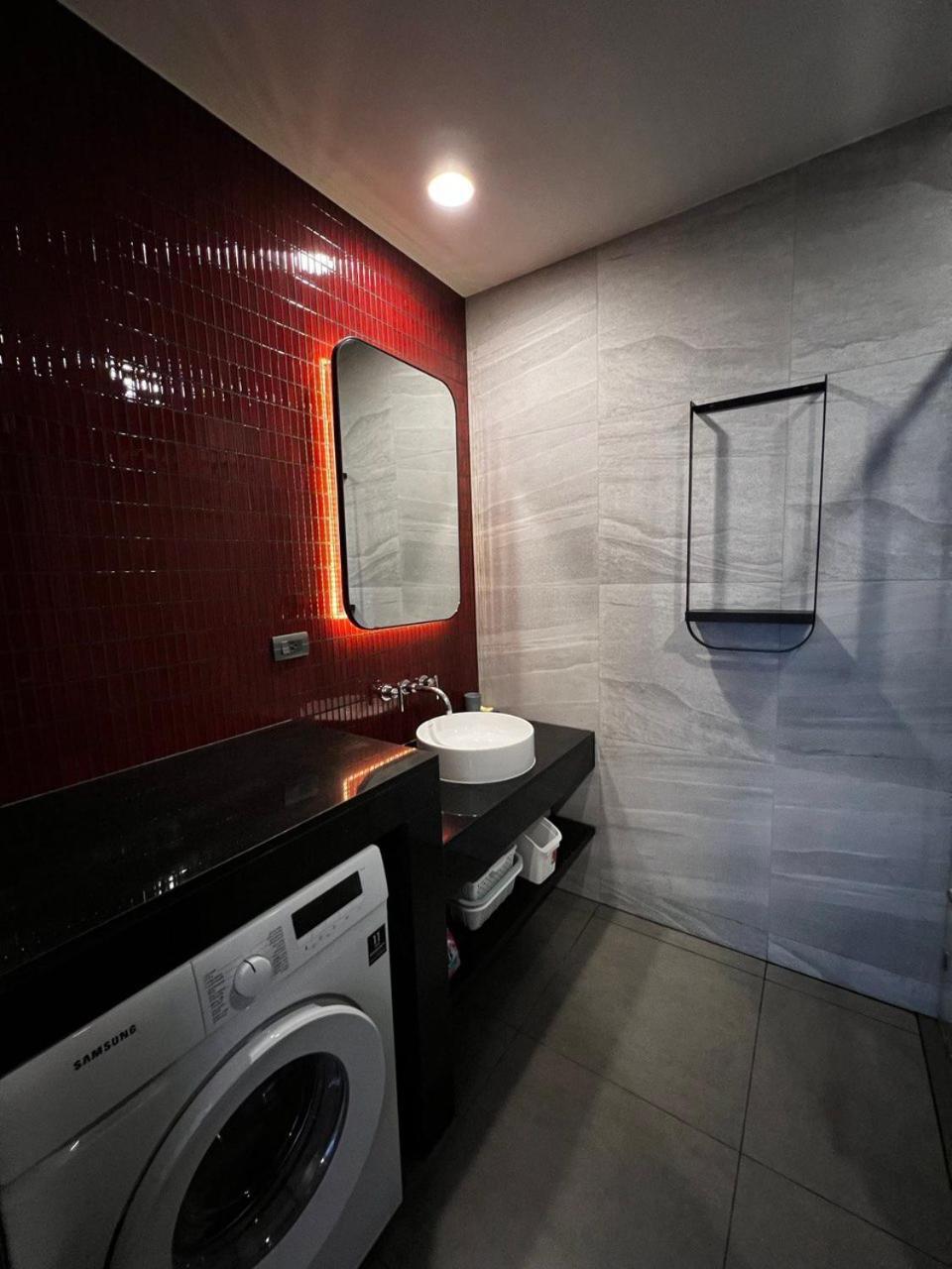 Condo Edge Central Паттая Екстер'єр фото
